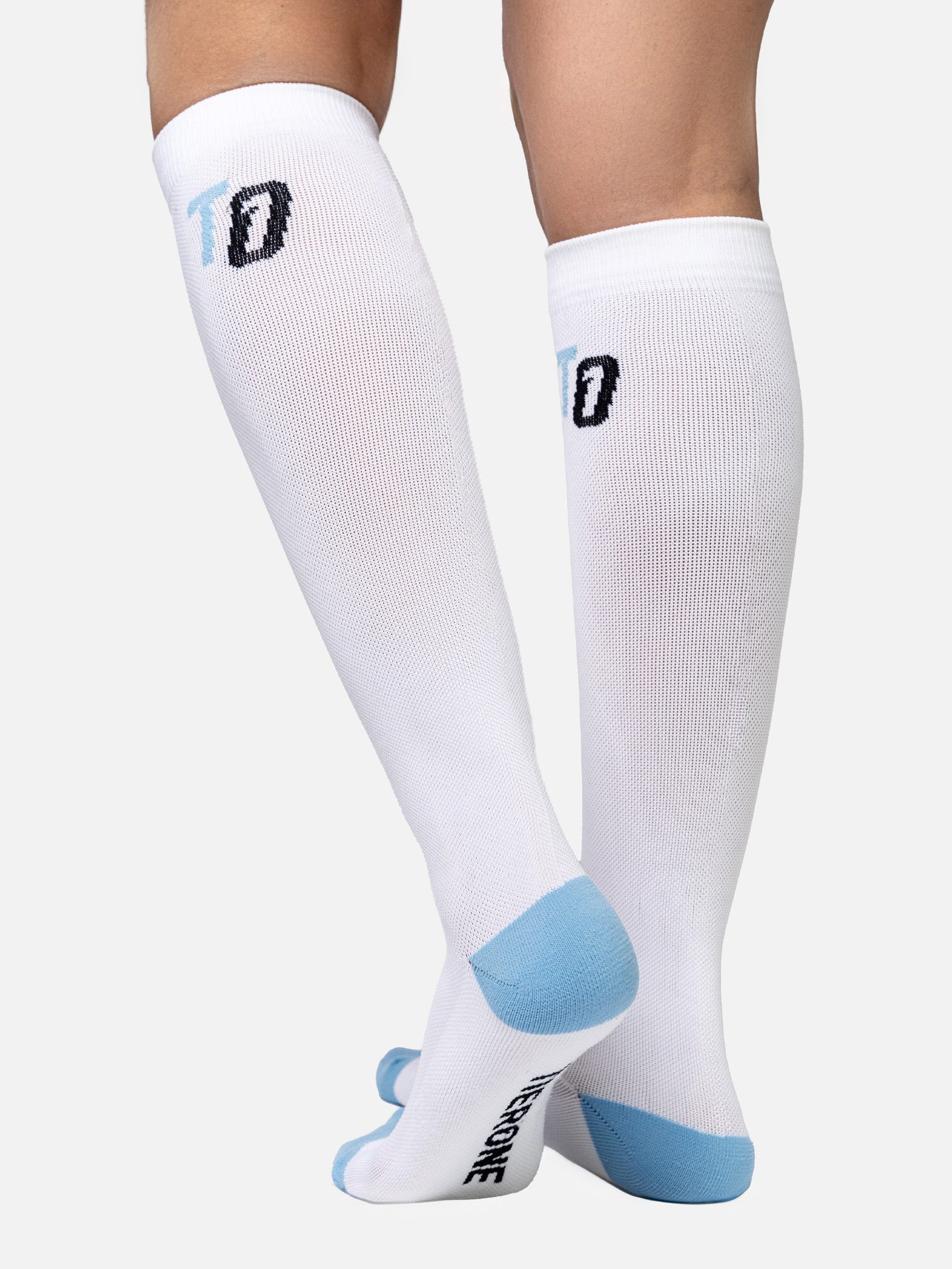 20-30 mmHg Adult Knee High Compression Sock White - TierOne Compression